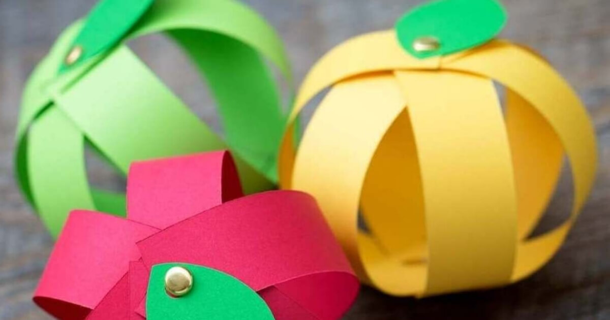 Sukkah Decorations